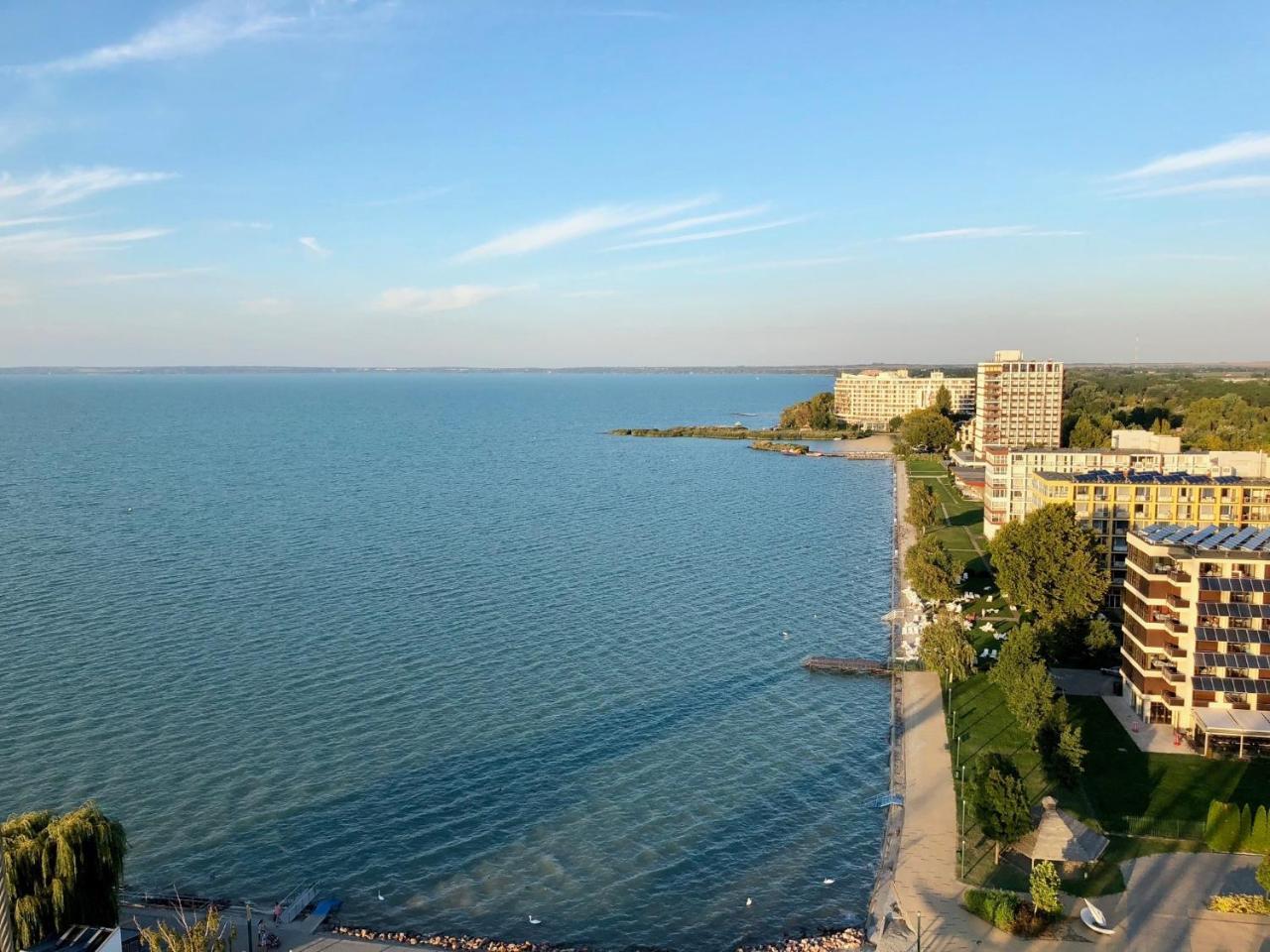 Nice Wellness Apartman Siofok Bagian luar foto