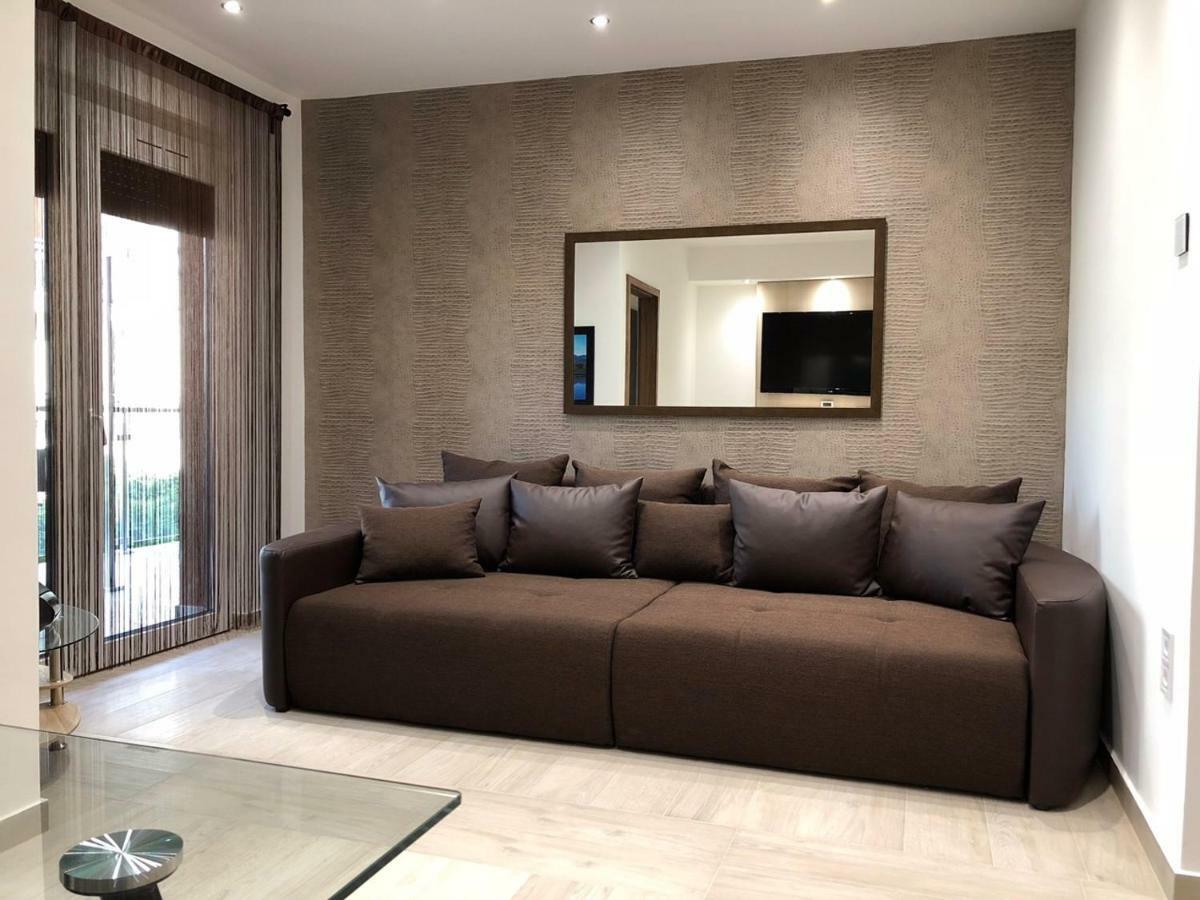Nice Wellness Apartman Siofok Bagian luar foto